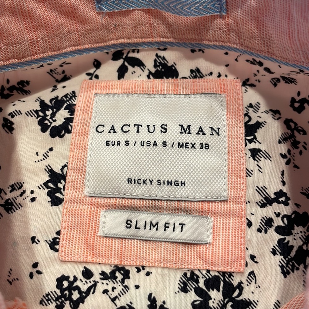 Short Sleeve Button Down Bundle (2) - image 4